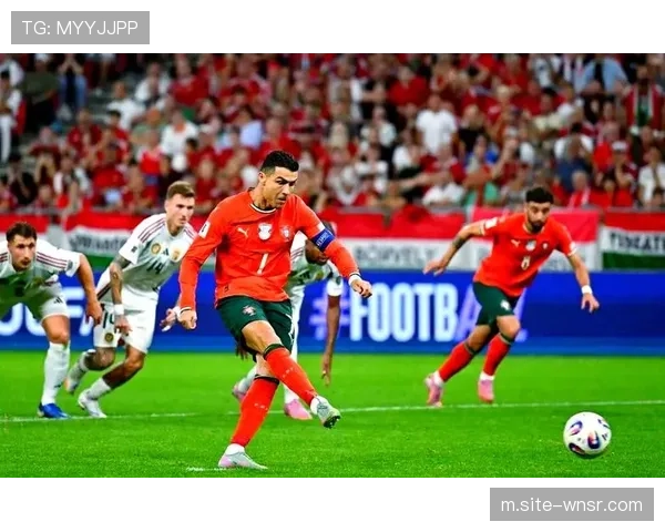 C罗冲击千球纪录遇阻 腿筋伤势恢复进度成关键变量